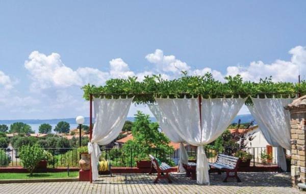 La Cupoletta Holiday House -Magnolia Trevignano Romano Dış mekan fotoğraf